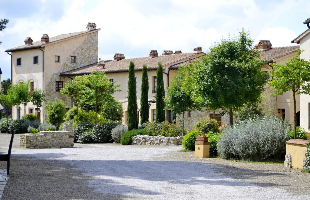 Tuscany Country Apartments 감바시 외부 사진