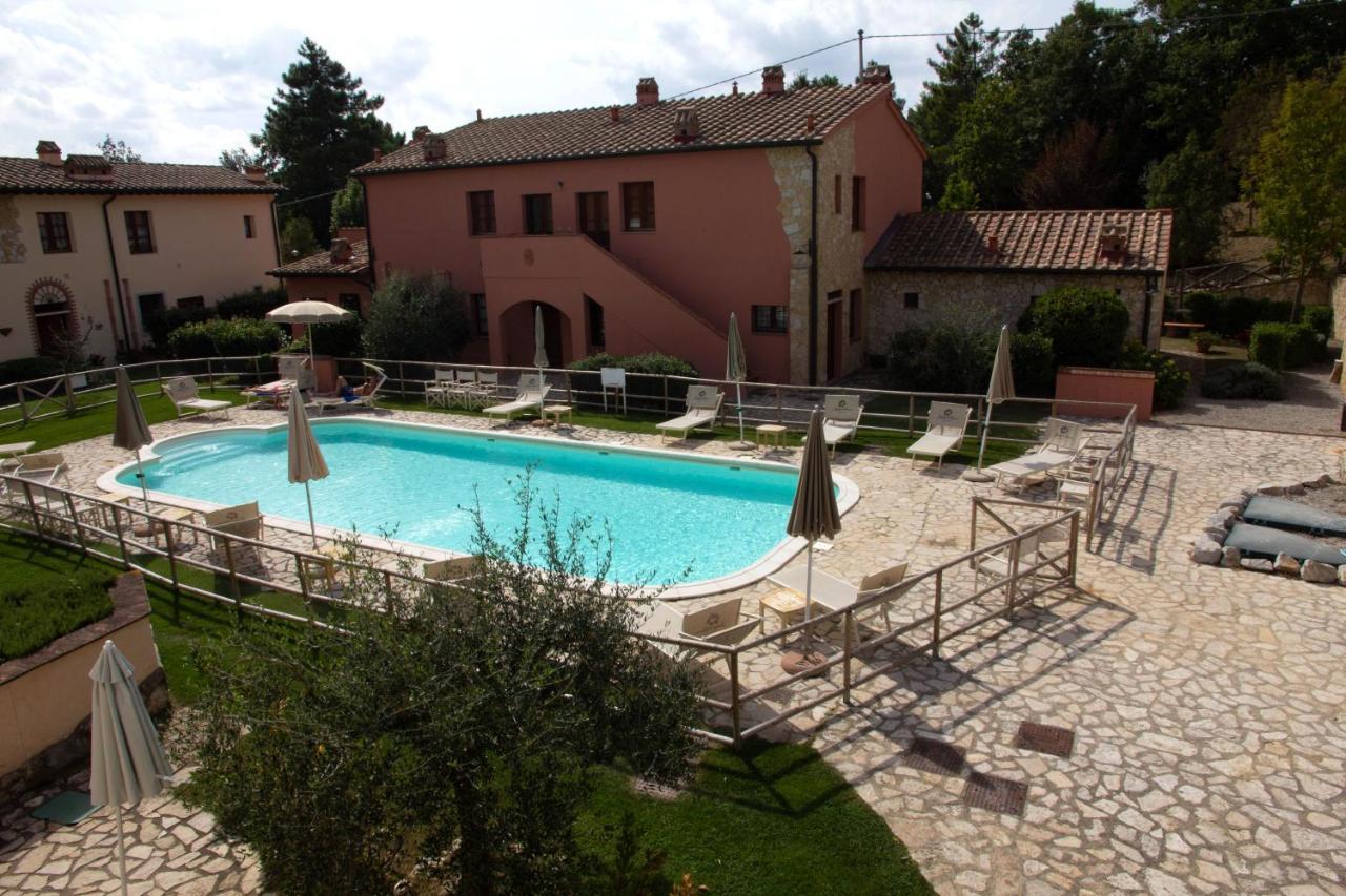 Tuscany Country Apartments 감바시 외부 사진
