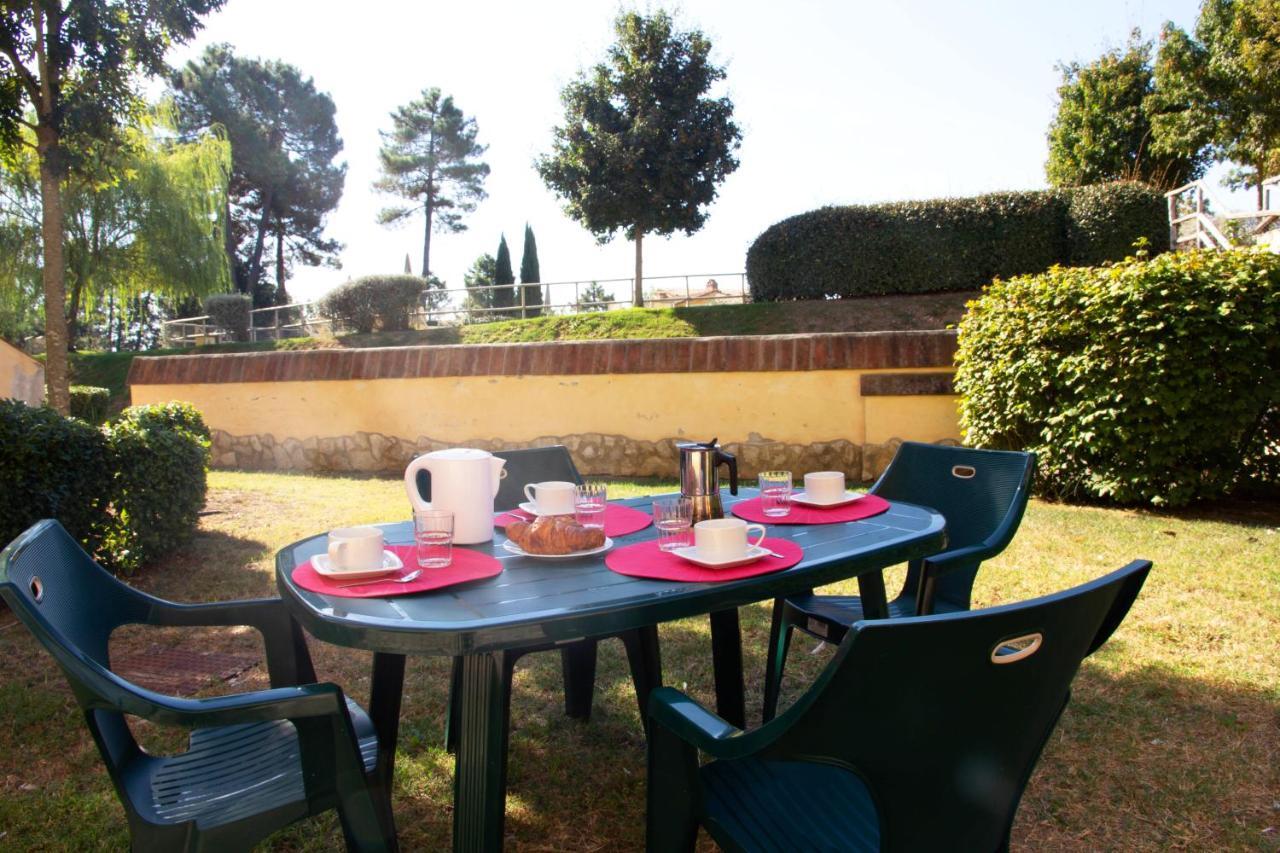 Tuscany Country Apartments 감바시 외부 사진