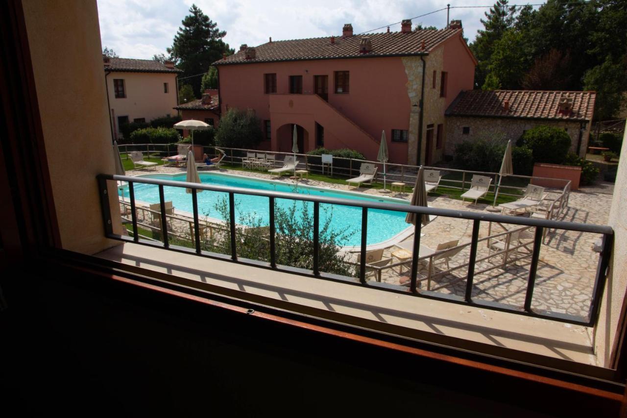 Tuscany Country Apartments 감바시 외부 사진
