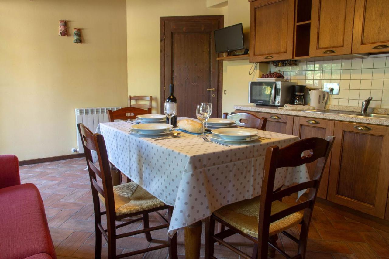 Tuscany Country Apartments 감바시 외부 사진