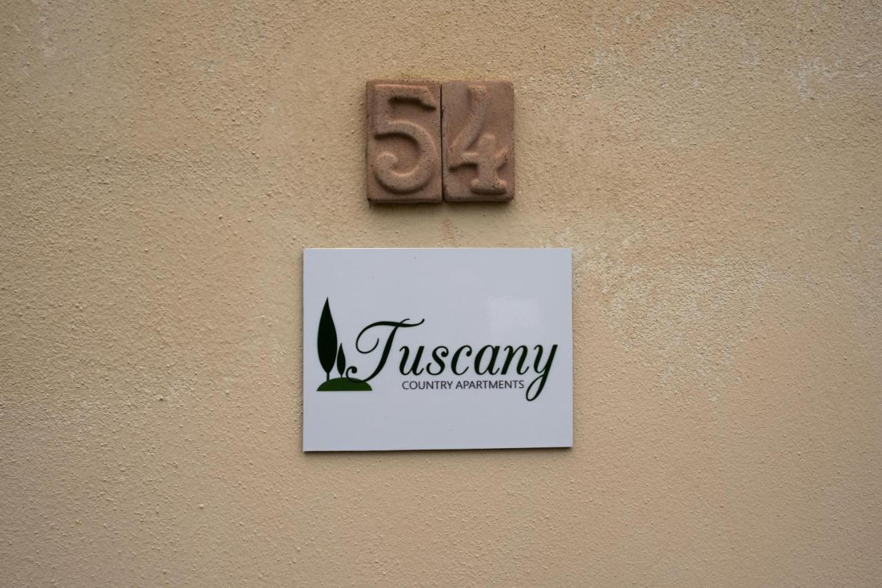Tuscany Country Apartments 감바시 외부 사진